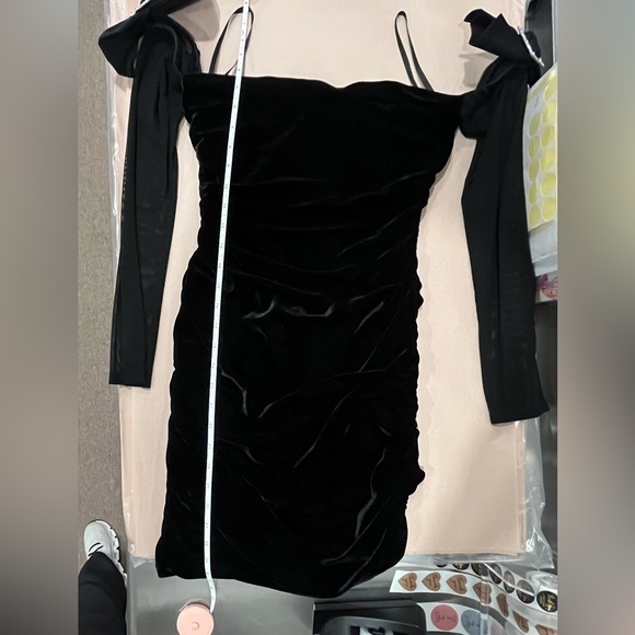 Majorelle - Julia Mini Dress - Black Velvet - Off-the-Shoulder Sheer Sleeves - M - Picture 12 of 16